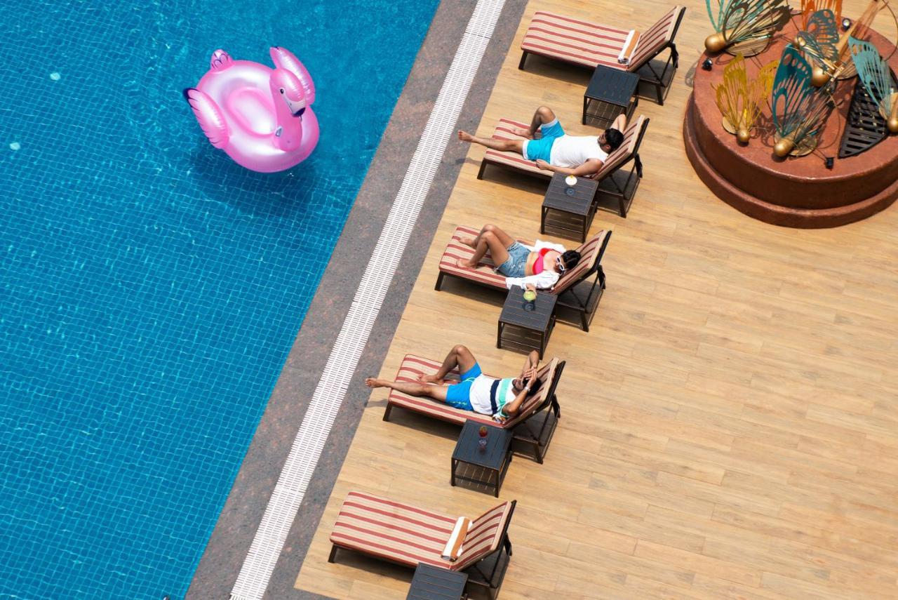 Fairfield By Marriott Goa Calangute Hotel Buitenkant foto