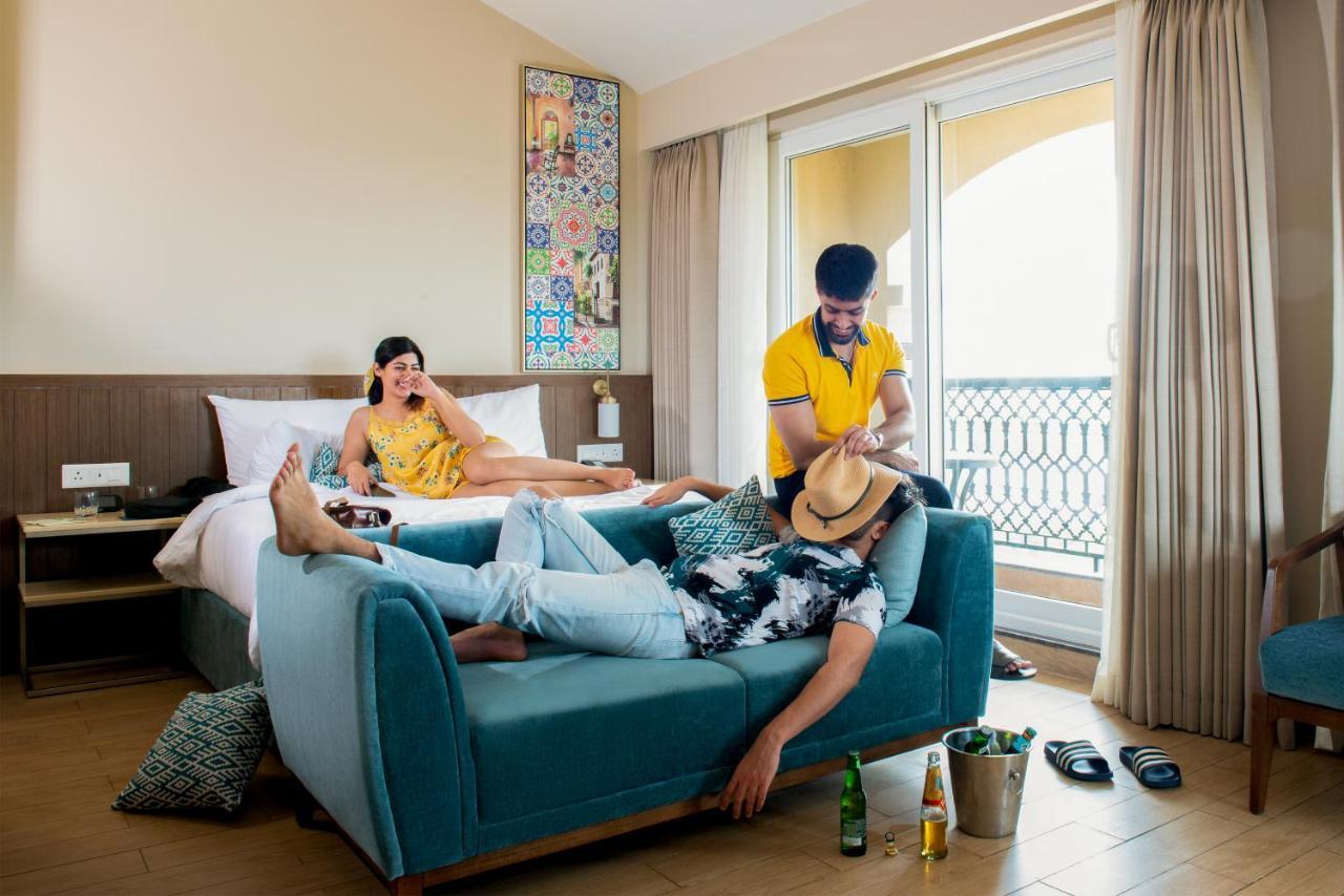 Fairfield By Marriott Goa Calangute Hotel Buitenkant foto