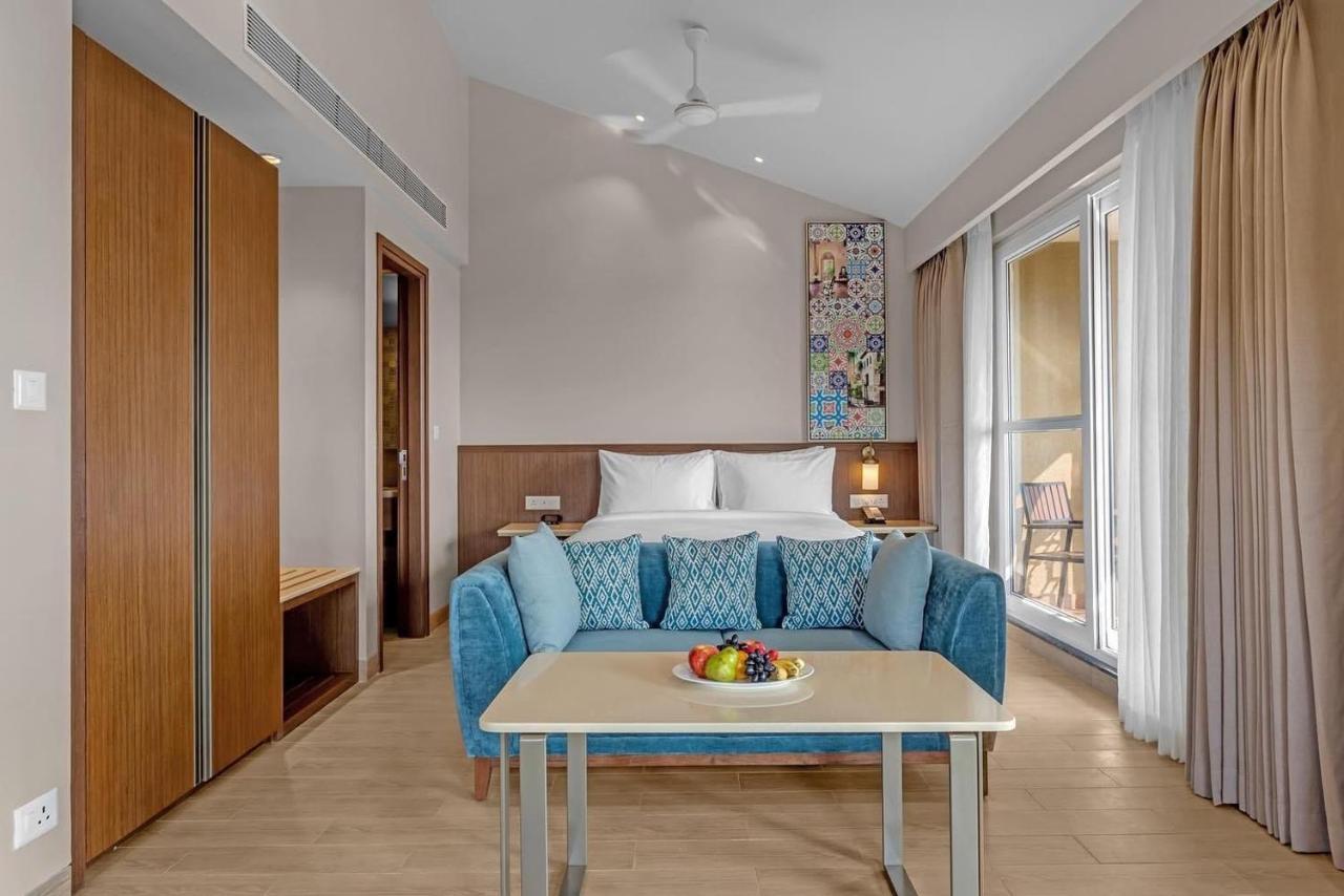 Fairfield By Marriott Goa Calangute Hotel Buitenkant foto