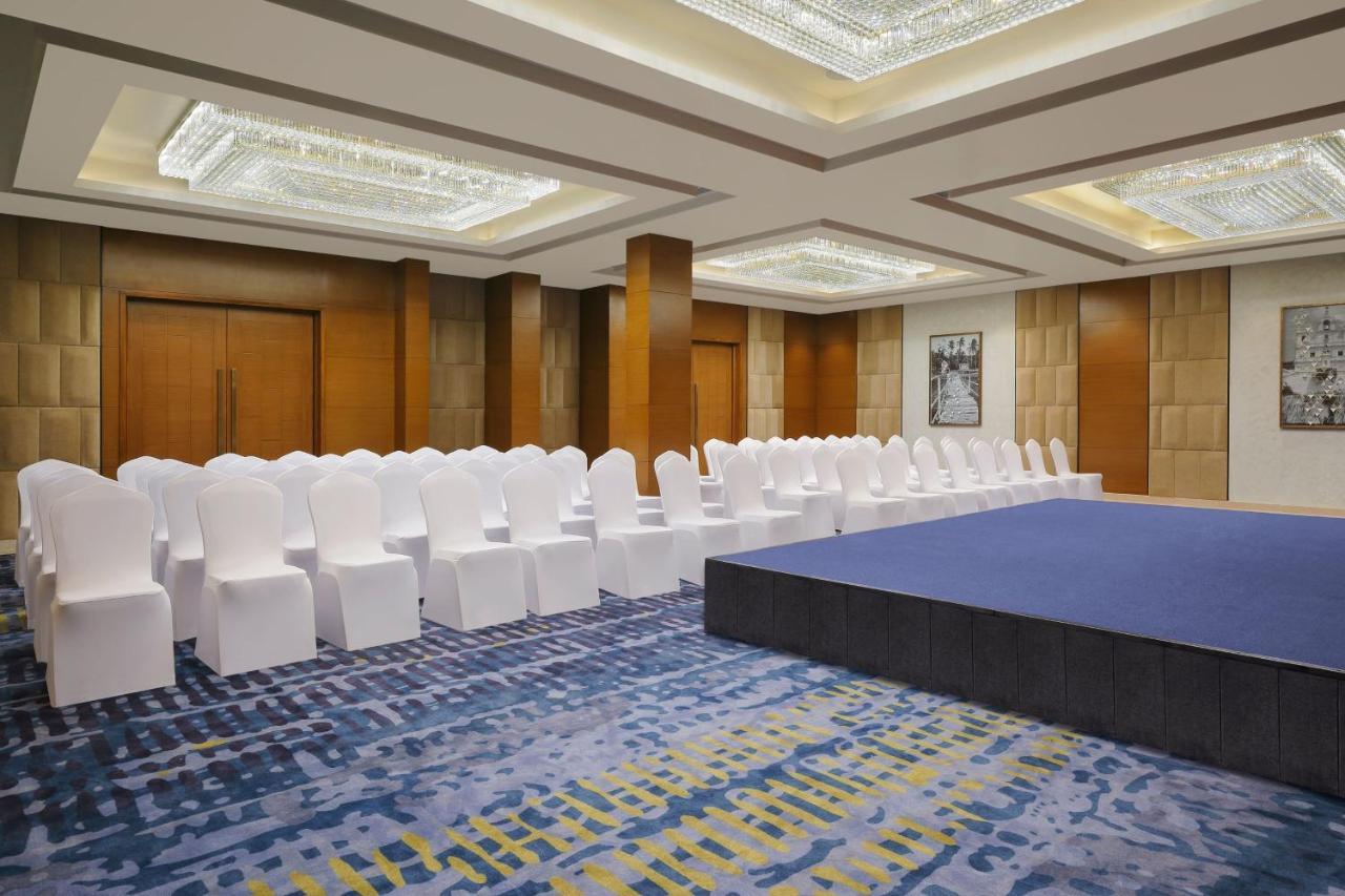 Fairfield By Marriott Goa Calangute Hotel Buitenkant foto