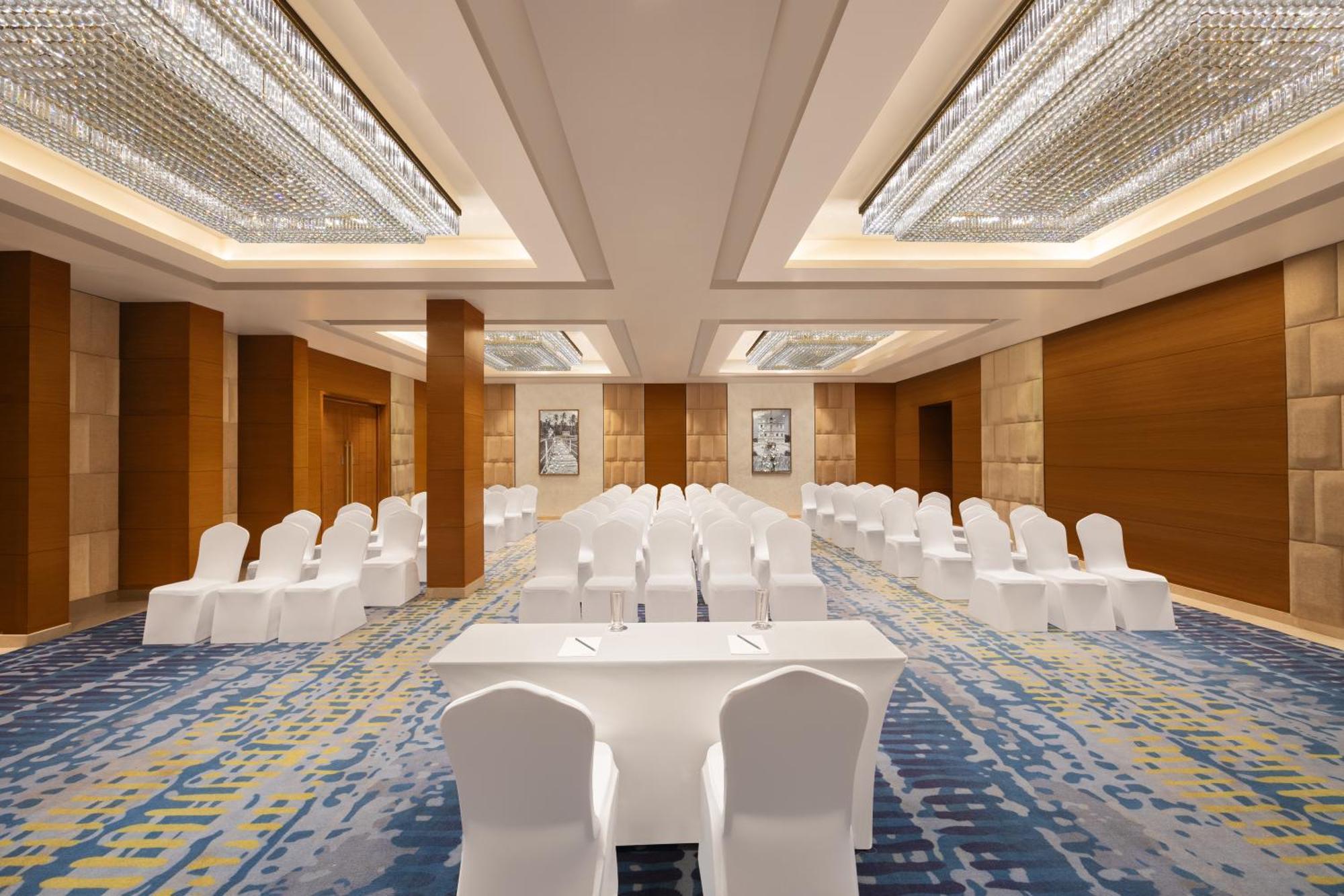 Fairfield By Marriott Goa Calangute Hotel Buitenkant foto