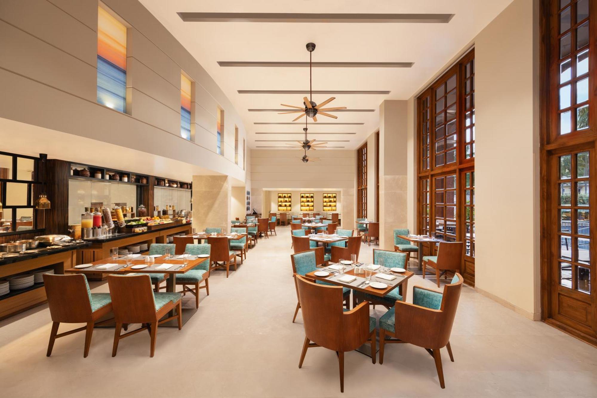 Fairfield By Marriott Goa Calangute Hotel Buitenkant foto