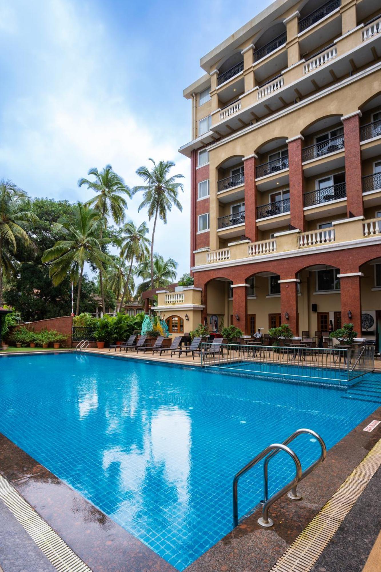 Fairfield By Marriott Goa Calangute Hotel Buitenkant foto